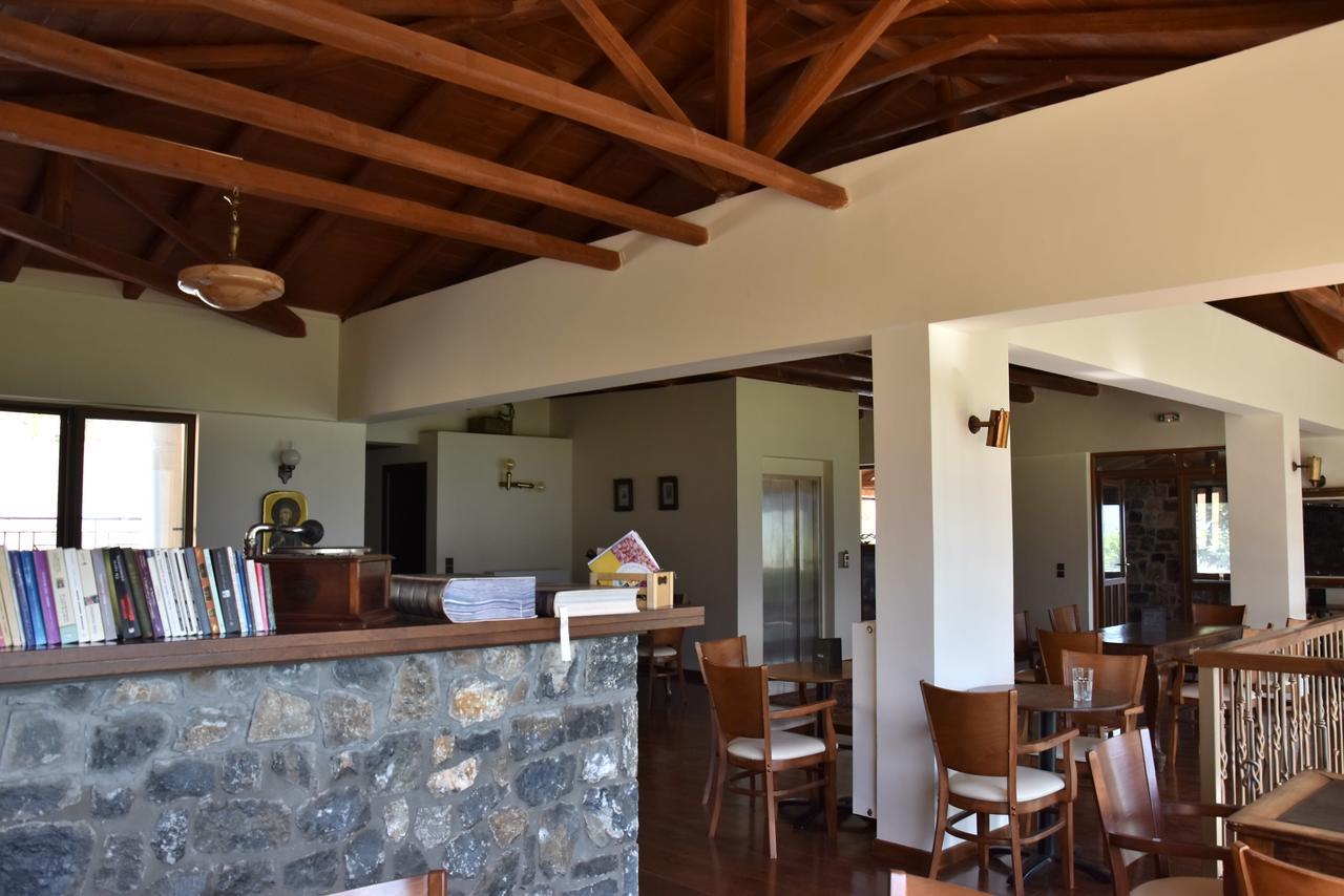 Olvios Hotel Goura Esterno foto