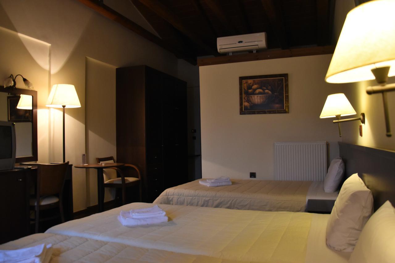 Olvios Hotel Goura Esterno foto